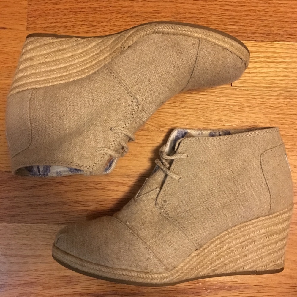 Toms wedge shoes, size 9